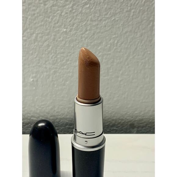 MAC Lustre Lipstick HUG ME #508- Nude Tone Frost Original Formula *USED - Picture 11 of 11